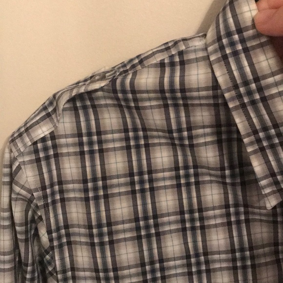 Banana Republic Men’s Dress Shirt - Picture 4 of 10